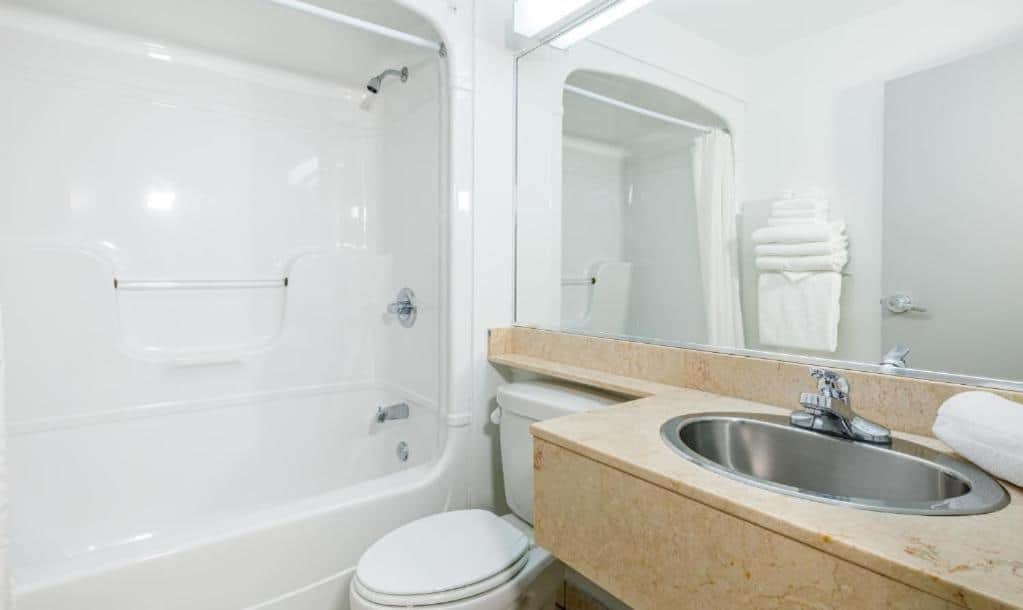 Repotel Henri IV Québec