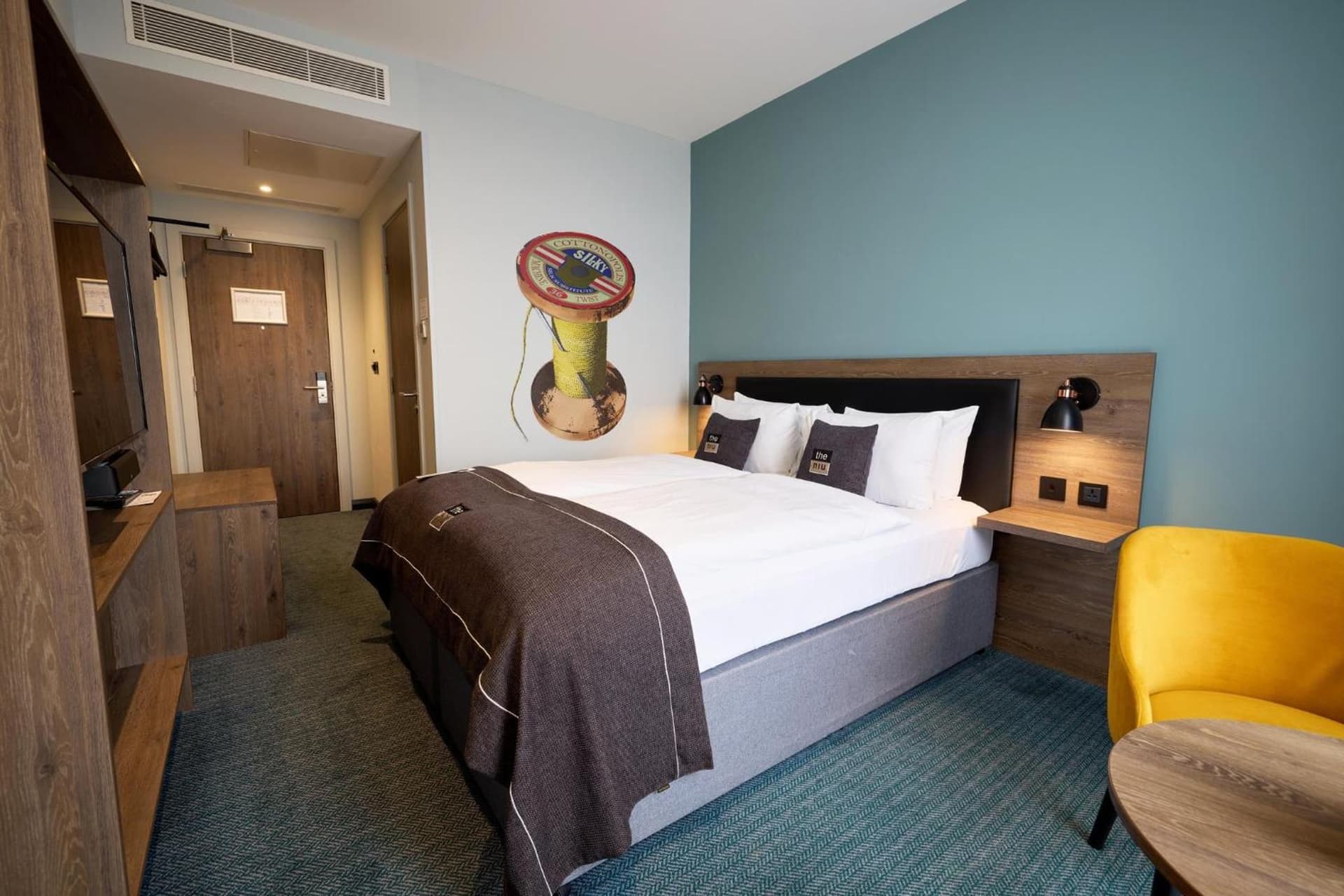 Holiday Inn - the niu, Loom Manchester North by IHG