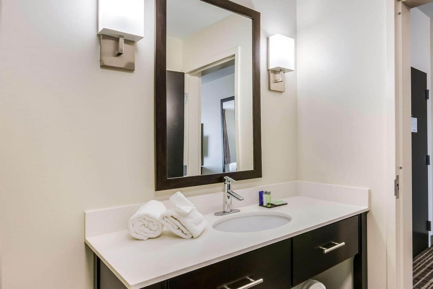 Sleep Inn & Suites Yukon Oklahoma City