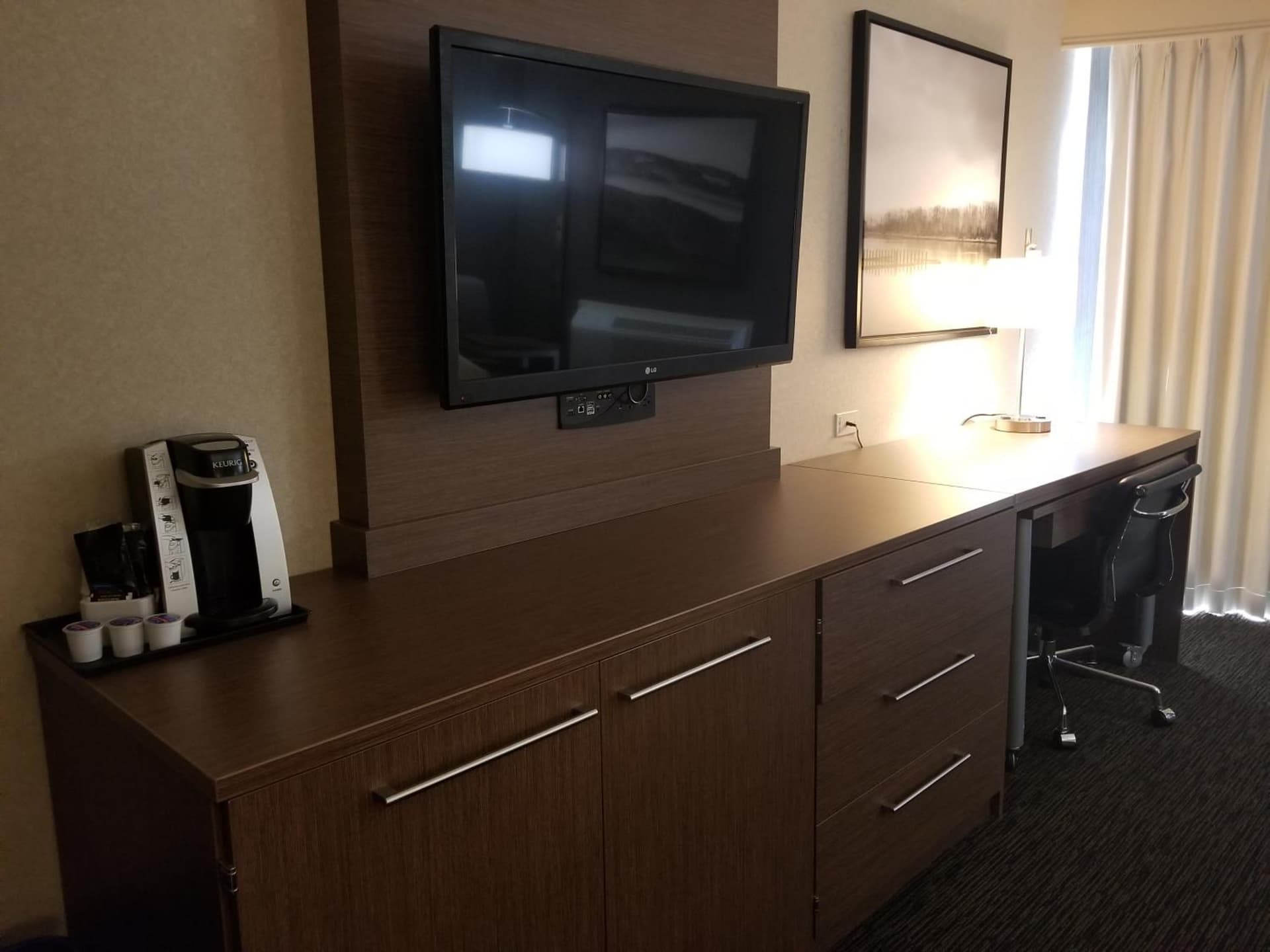 Holiday Inn Express Edmonton Downtown by IHG