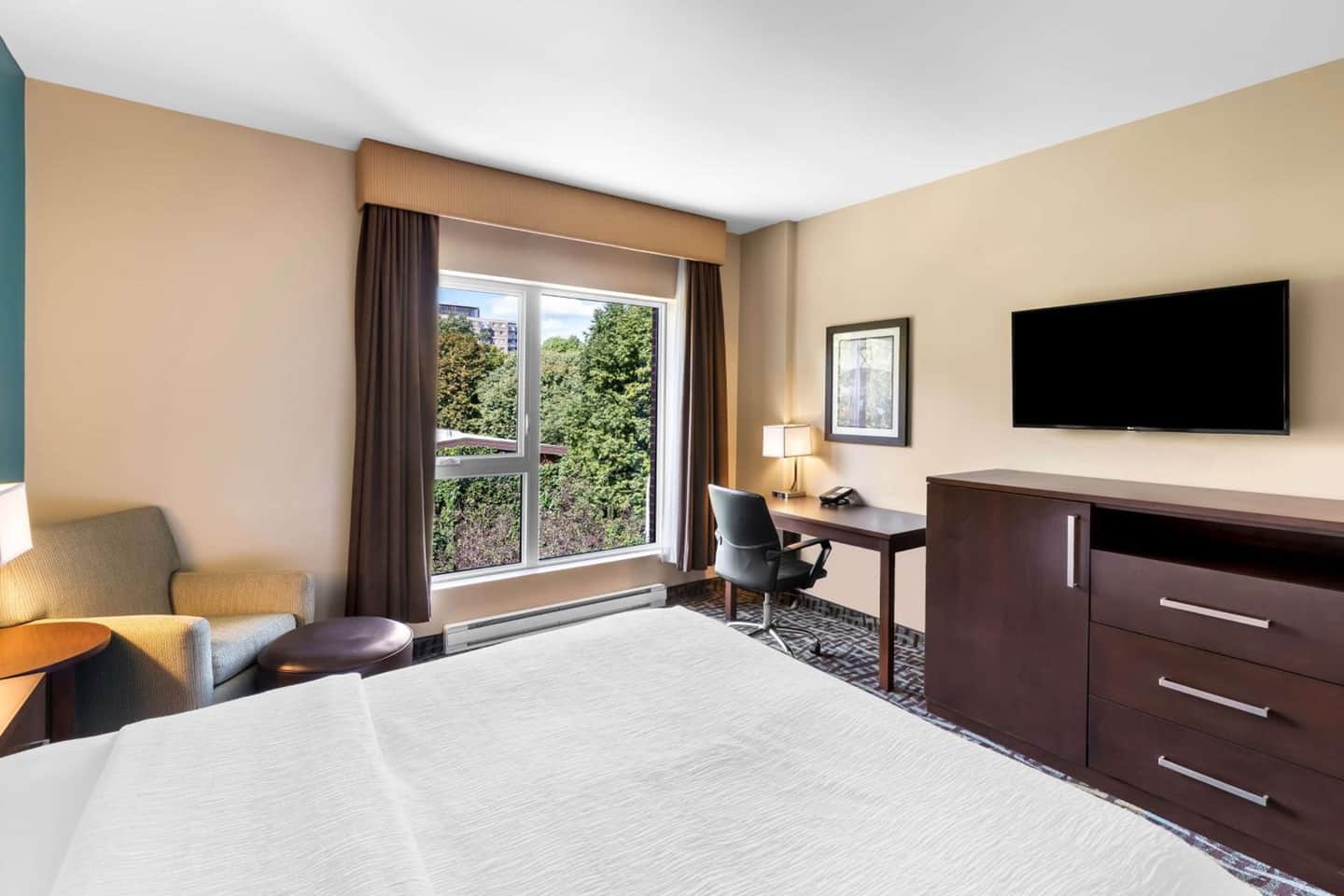 Best Western Plus Hotel Montreal
