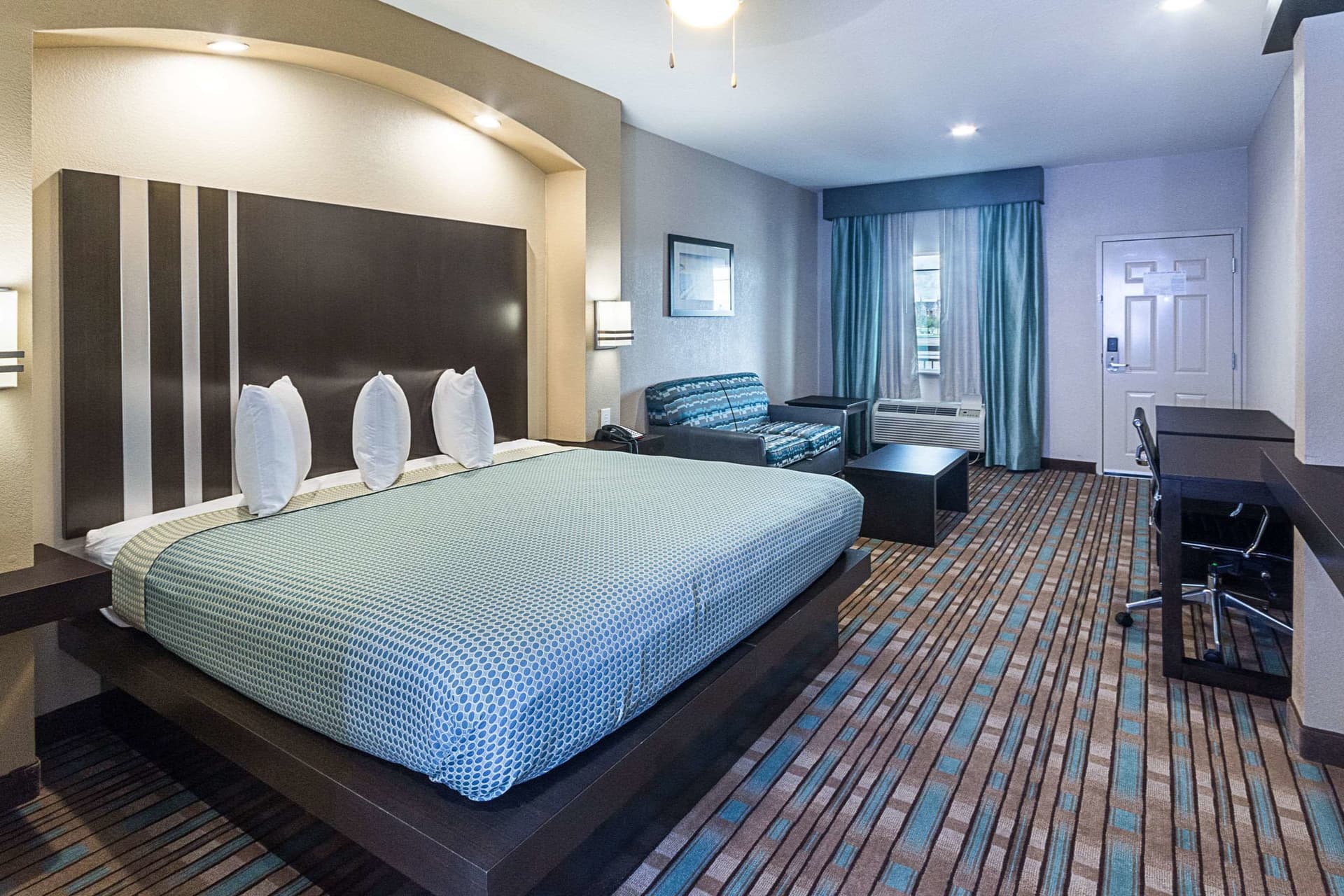 Econo Lodge Inn & Suites Houston NW-Cy-Fair