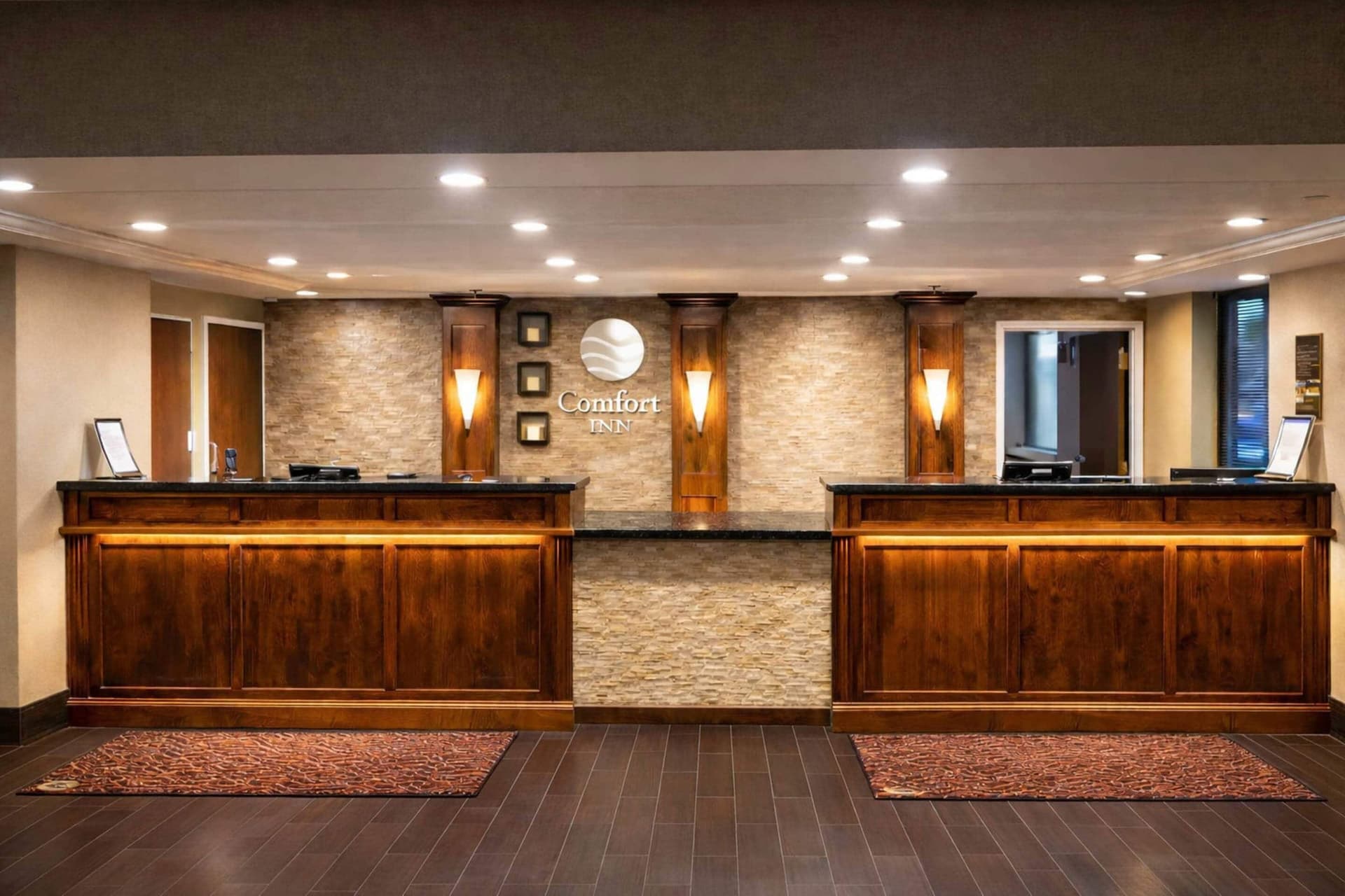 Comfort Inn Farmington Hills - Novi-Royal oaks-Southfield-Detroit Northwest