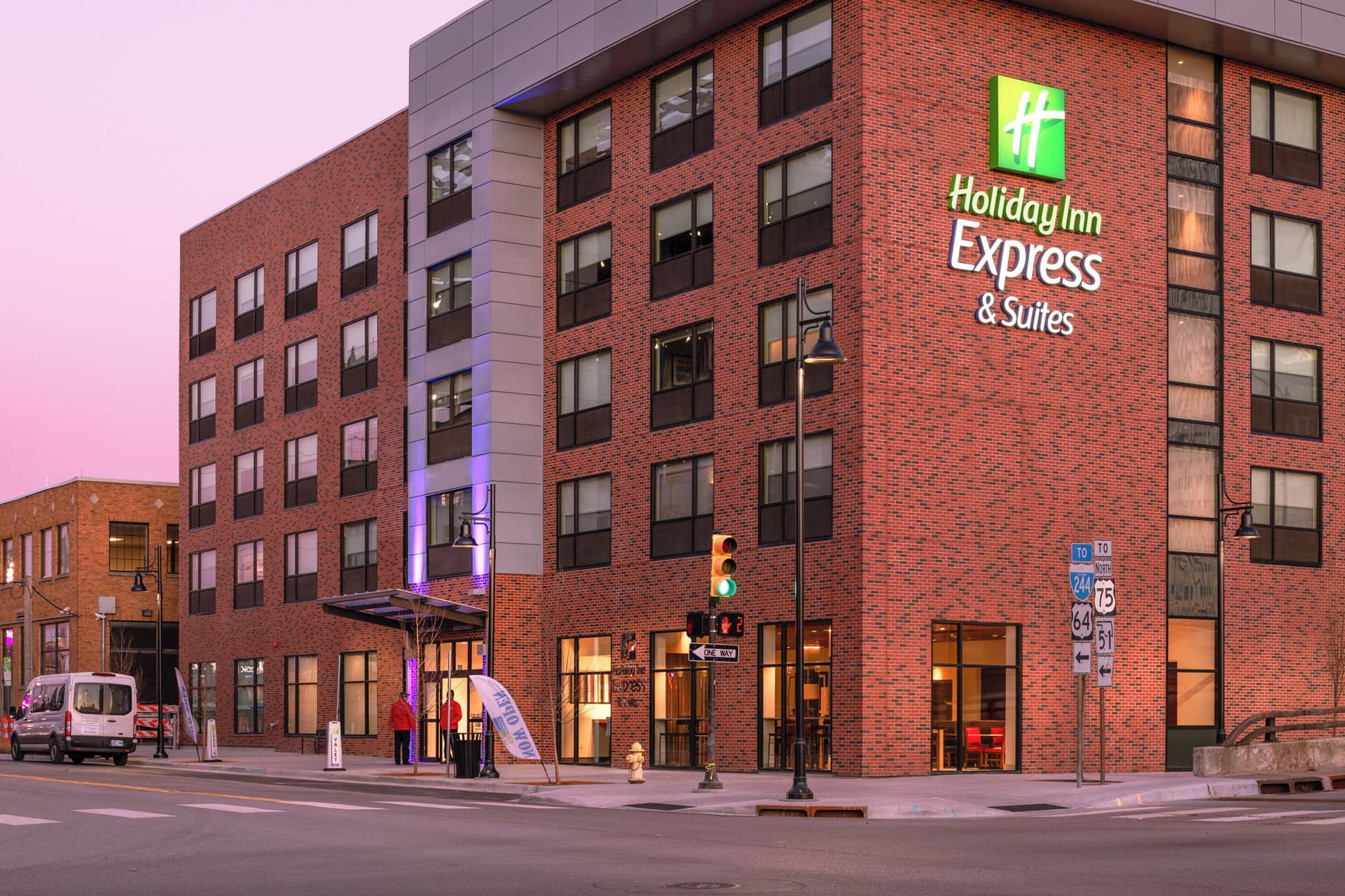 Holiday Inn Express & Suites - Tulsa Downtown - Arts District by IHG