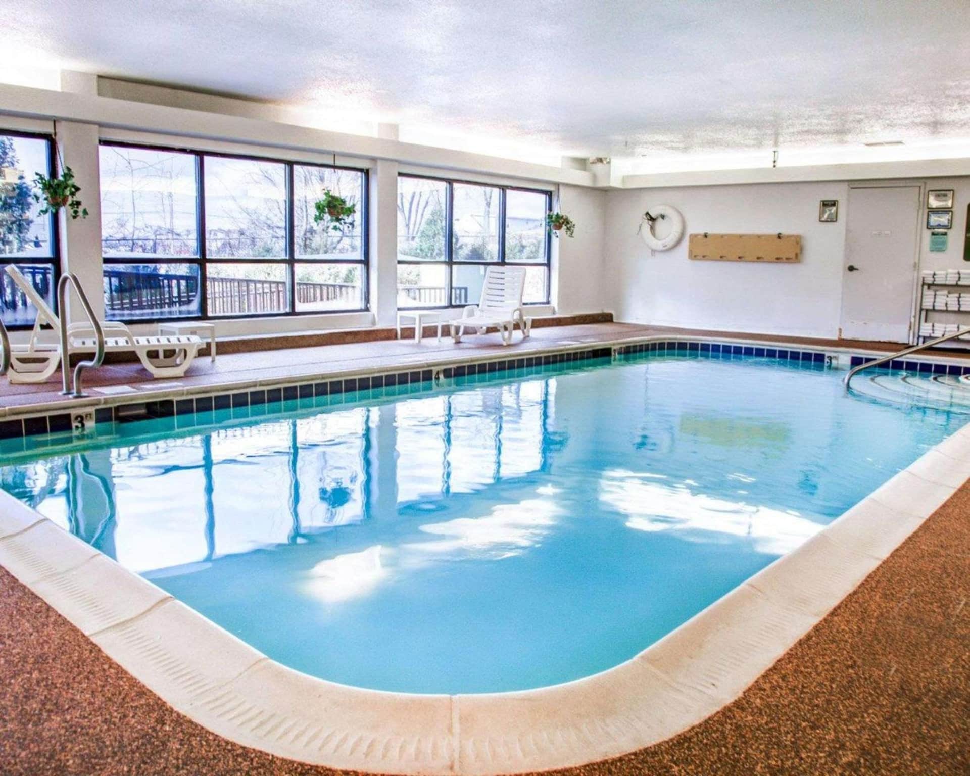 Comfort Suites Lombard/Addison