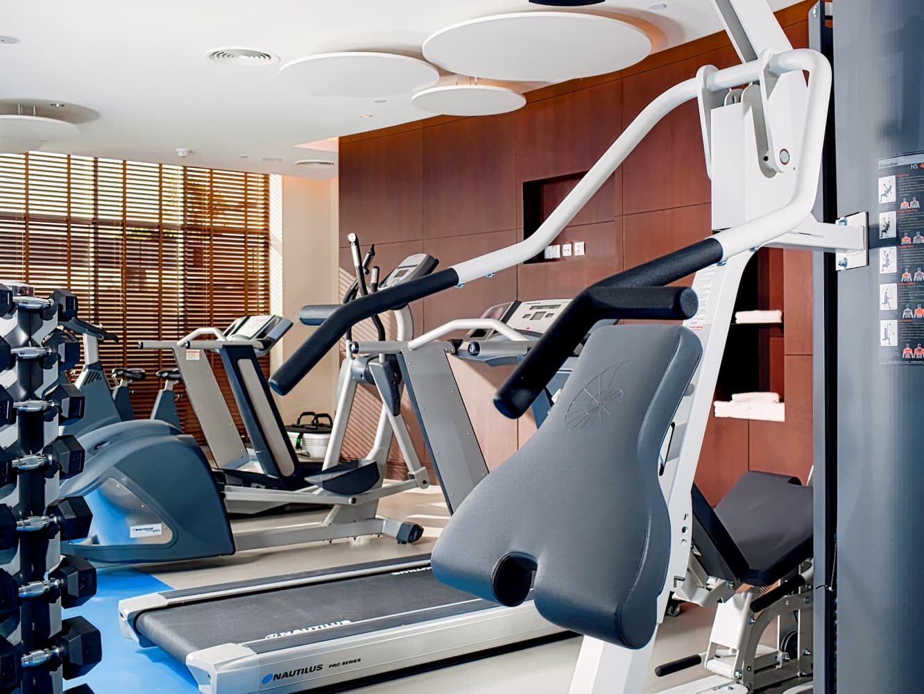 Novotel Suites Dubai Mall of the Emirates