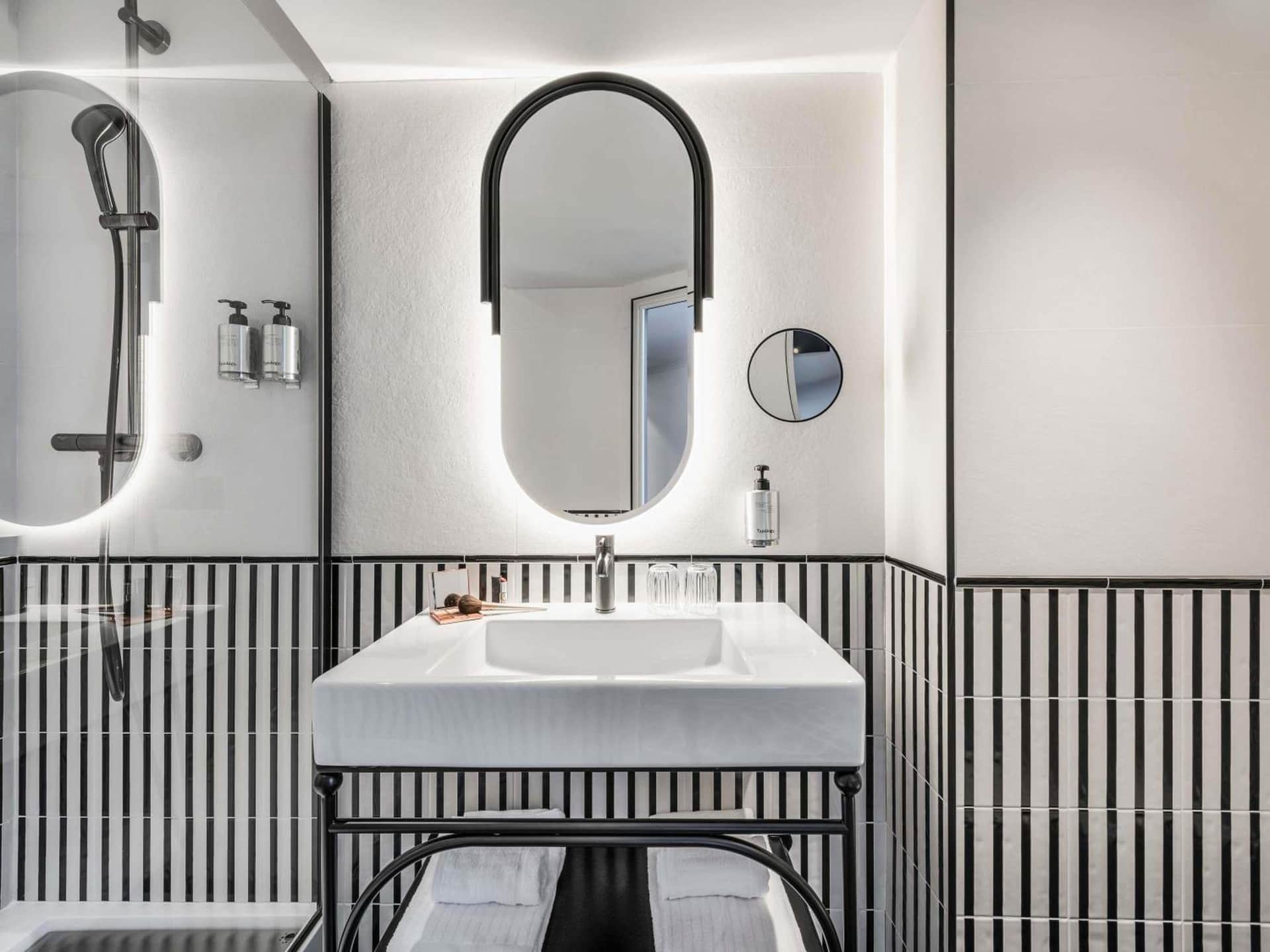 Hotel Faubourg Galant Paris - Handwritten Collection