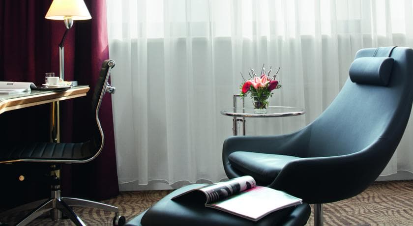 Mövenpick Hotel Den Haag - Voorburg