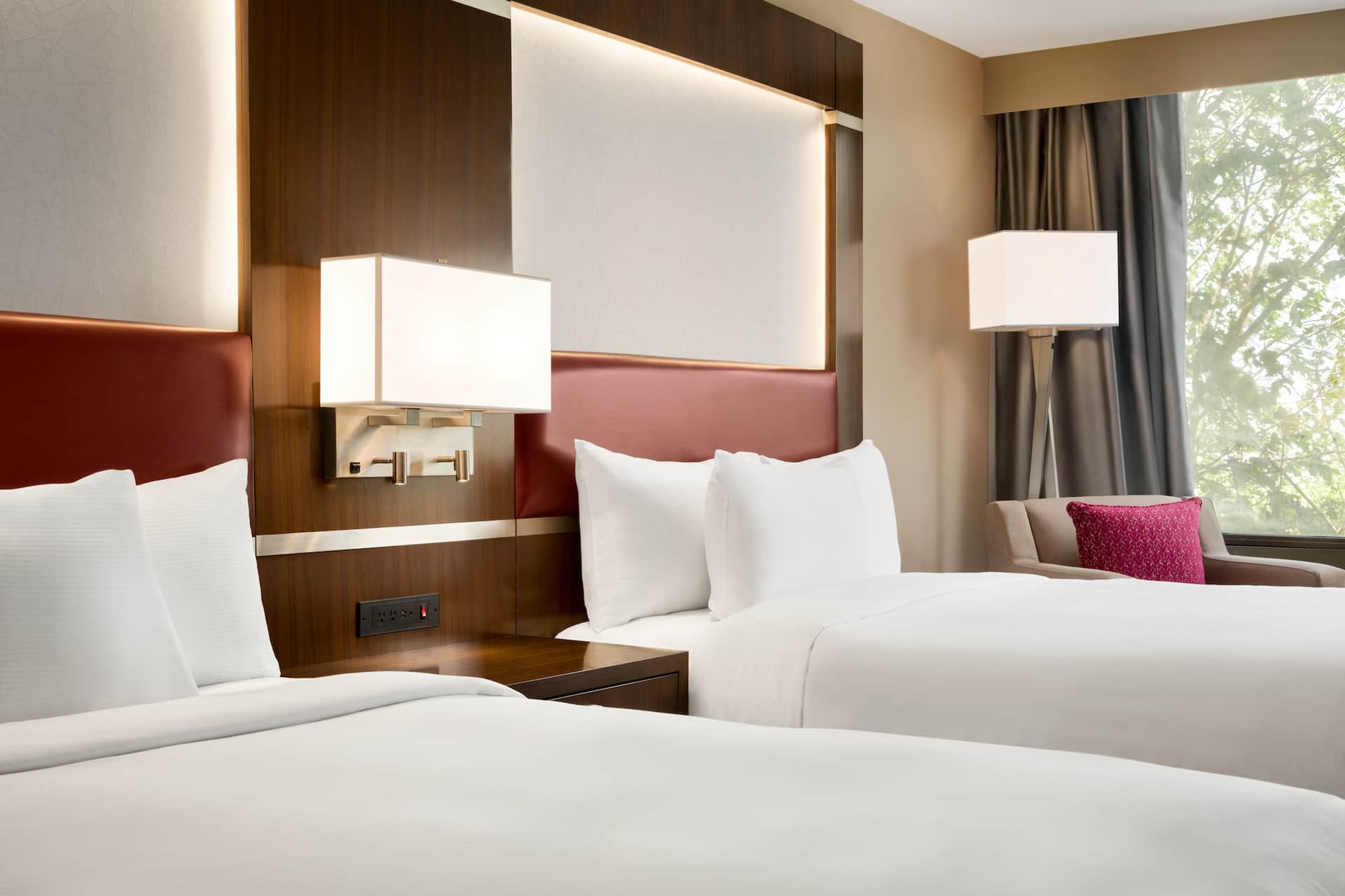 DoubleTree by Hilton Hotel Toronto Airport West