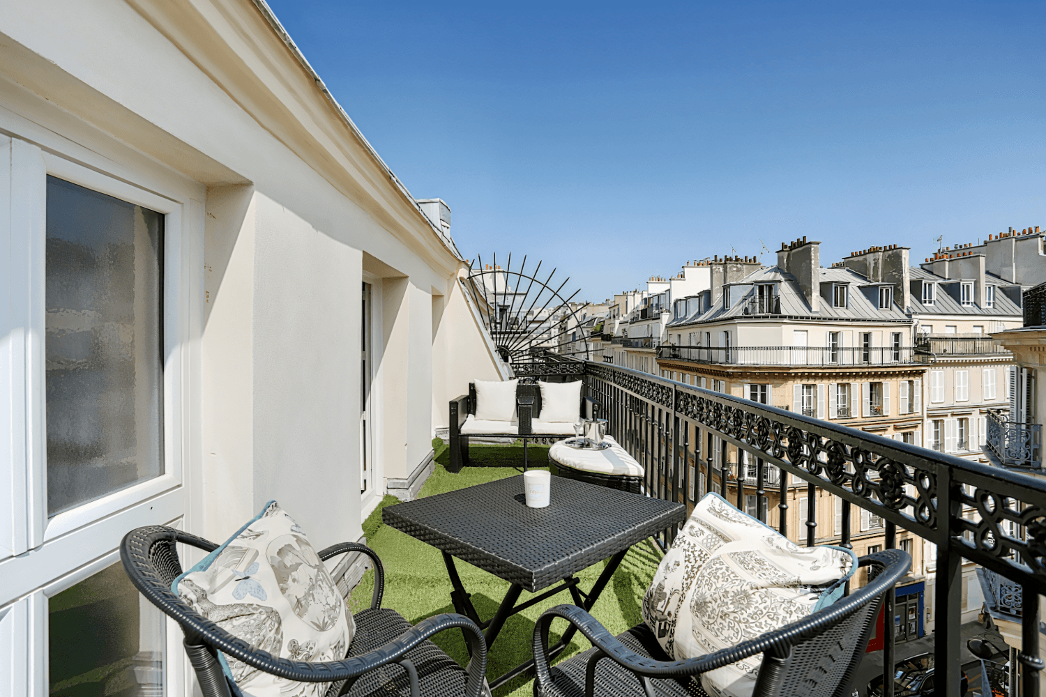 R. Kipling Hotel by Happyculture