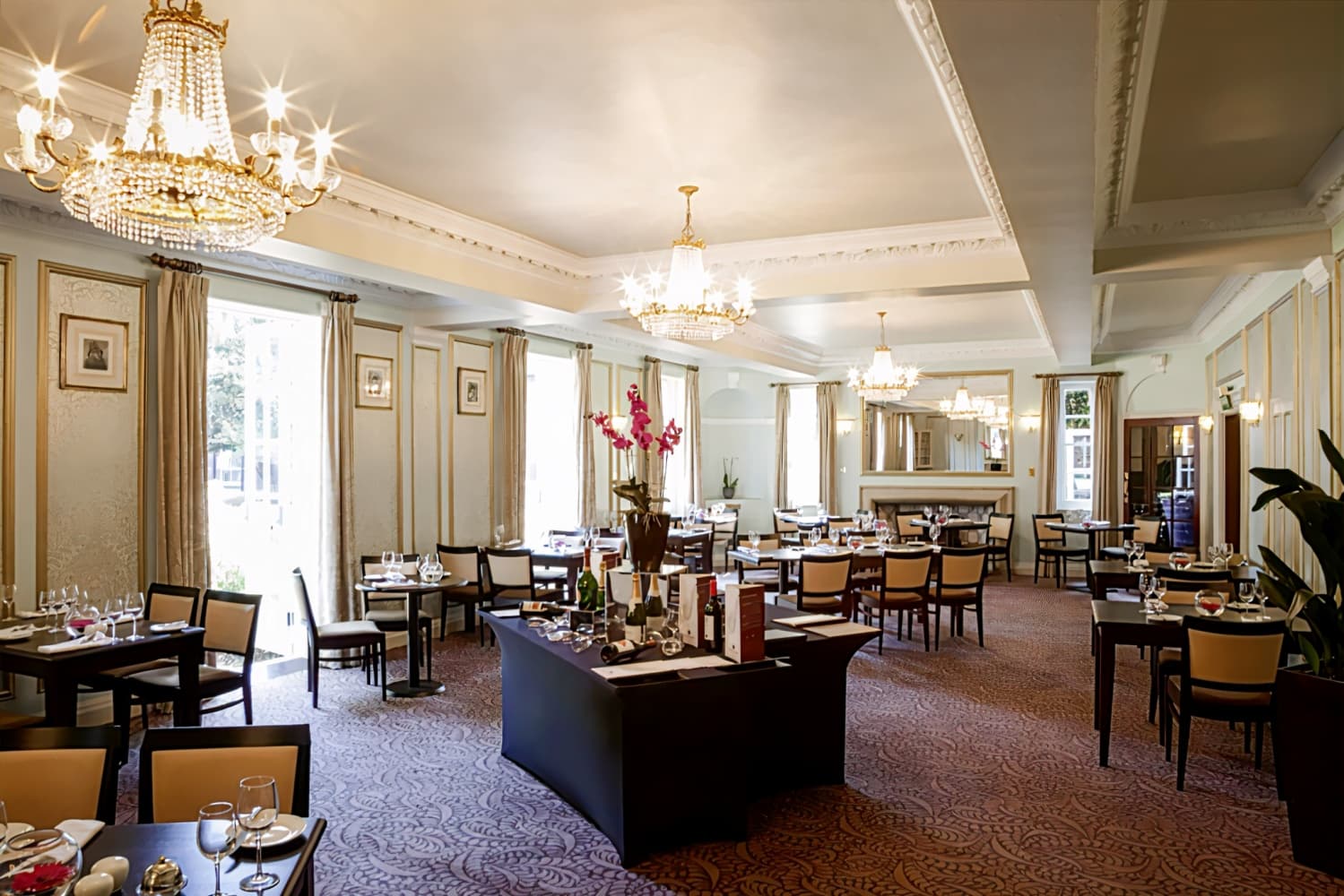 Mercure Farnham Bush Hotel