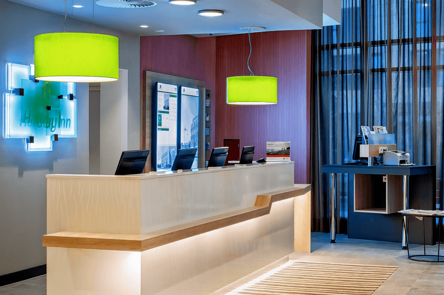 Holiday Inn Frankfurt Airport