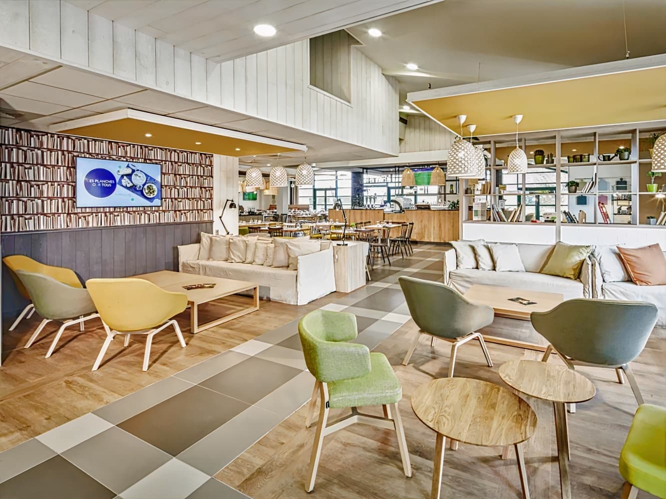 Campanile Poitiers Futuroscope