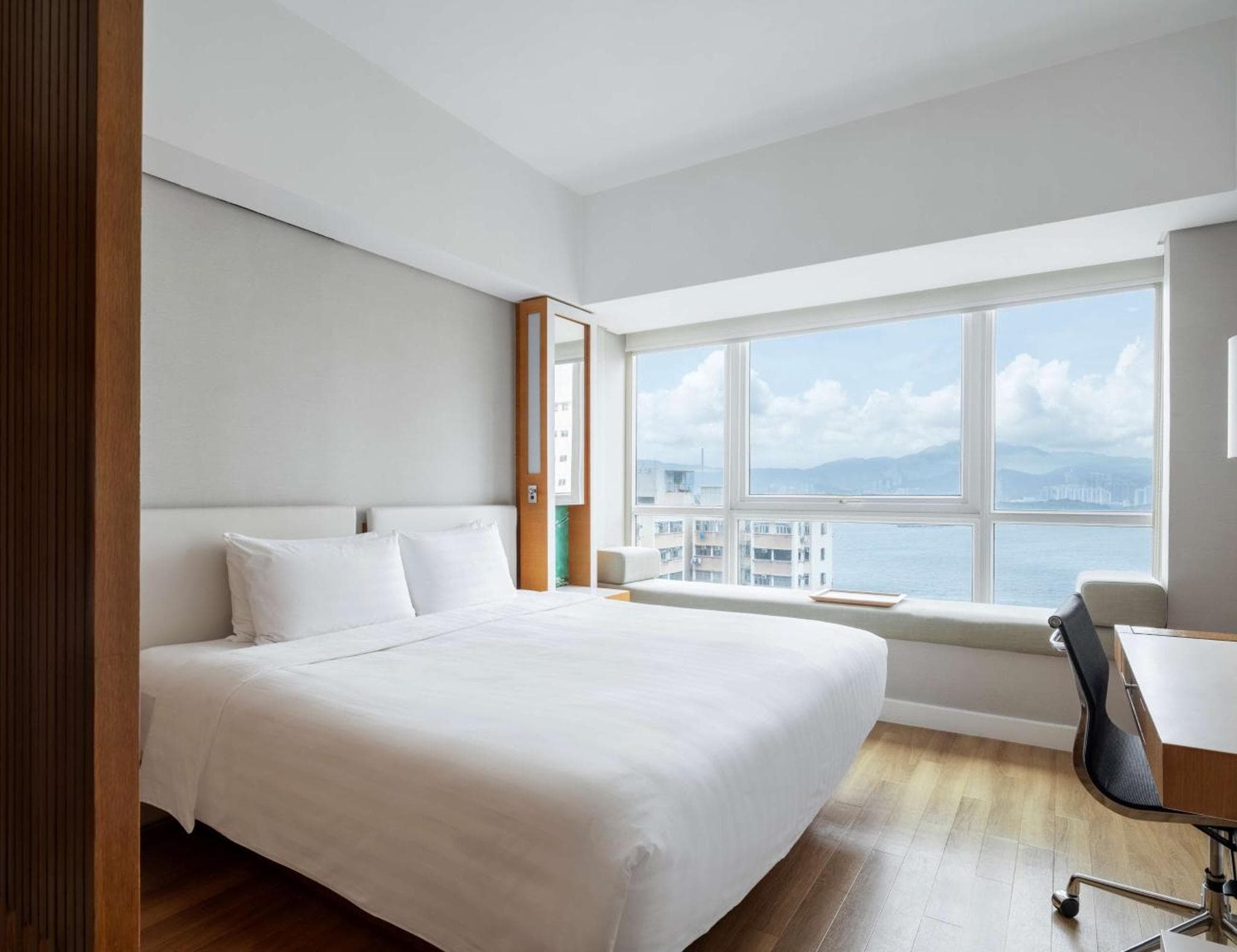 JEN Hong Kong by Shangri-La